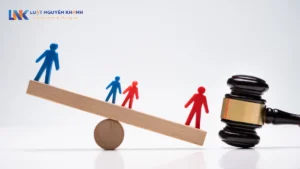 Con trong thời kỳ hôn nhân là con ai?