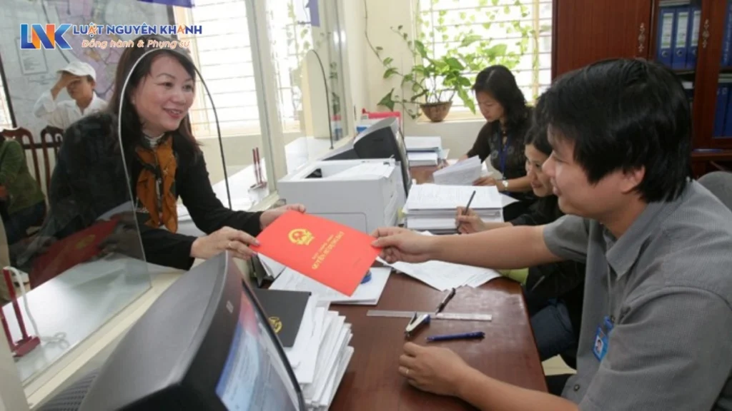 Các khoản chi phí tách sổ đỏ cho con gồm những gì?