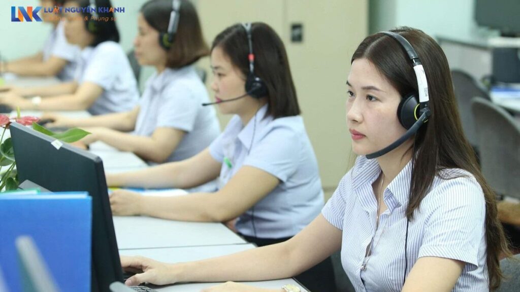 Tổng đài tư vấn pháp luật Công ty Luật Nguyên Khanh